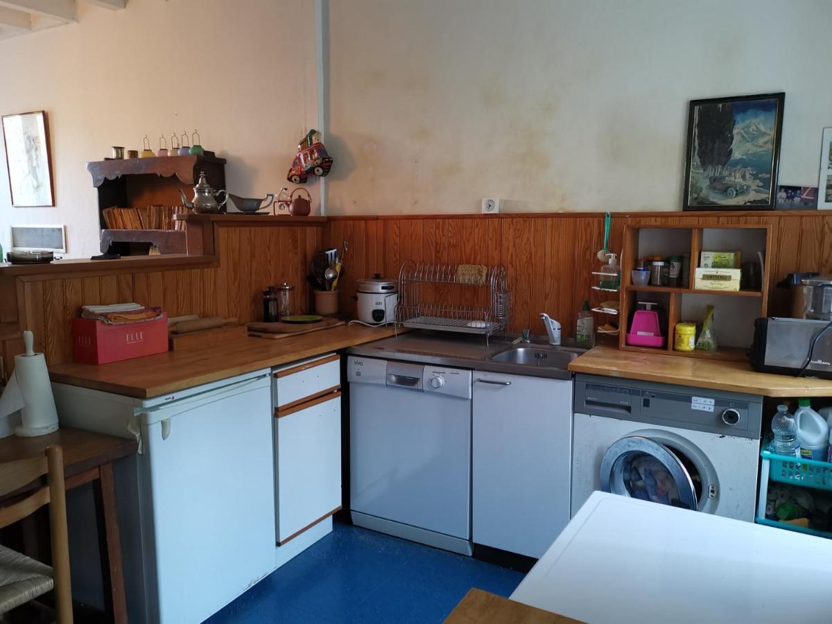 Gite Des Petites Ruelles : Familial Et Chaleureux Trôo Exterior foto