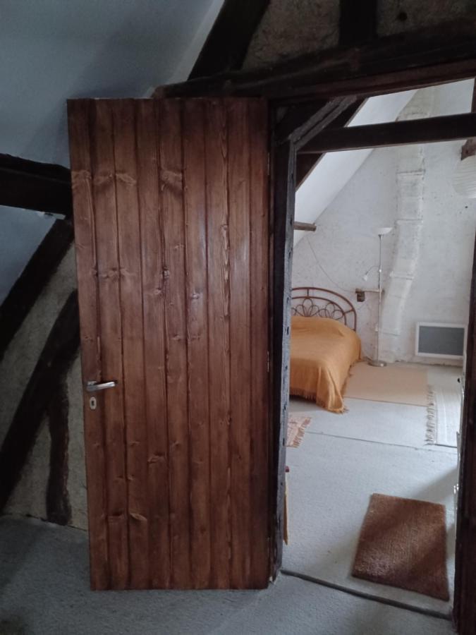 Gite Des Petites Ruelles : Familial Et Chaleureux Trôo Exterior foto
