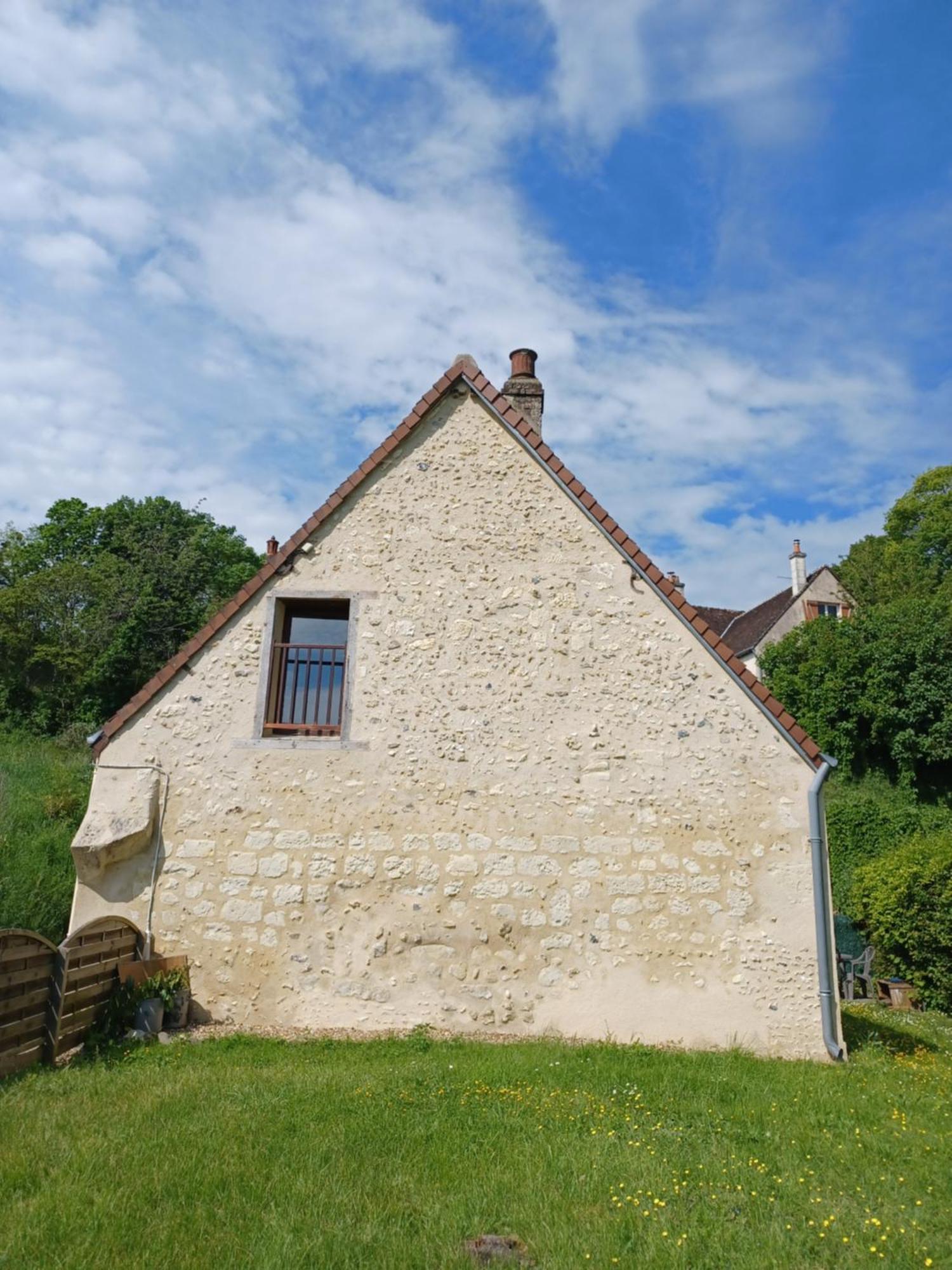 Gite Des Petites Ruelles : Familial Et Chaleureux Trôo Exterior foto